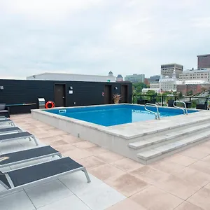 Le 908, Suberbe Neuf Avec Piscine Appartement